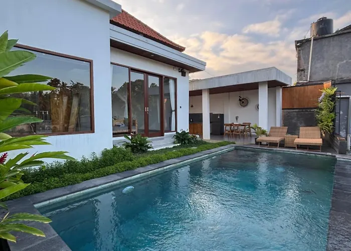 Suka Villa *